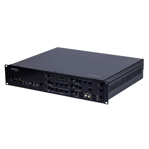 Central Telefônica UnniTI 2000 com 32 Ramais RA, 8TA e 60R  IP Intelbras