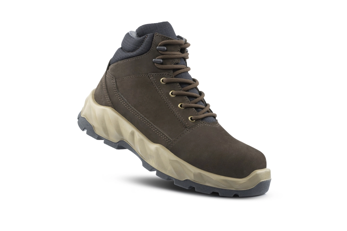 Botina de Segurança Bompel Ocup Nobuk Marrom Biqueira Plastica Solado Ice 42 para Segurança do Trabalho